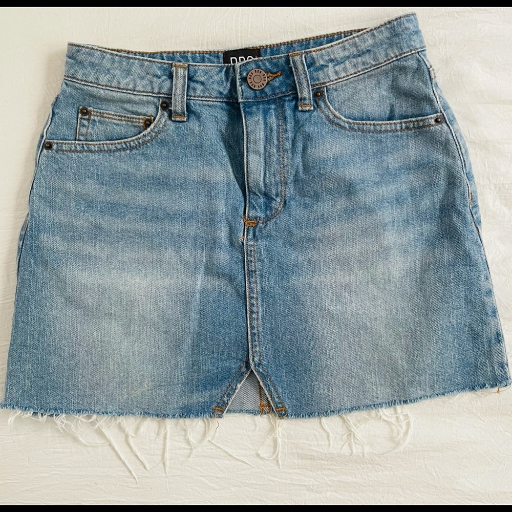 urban outfitters jean skirt